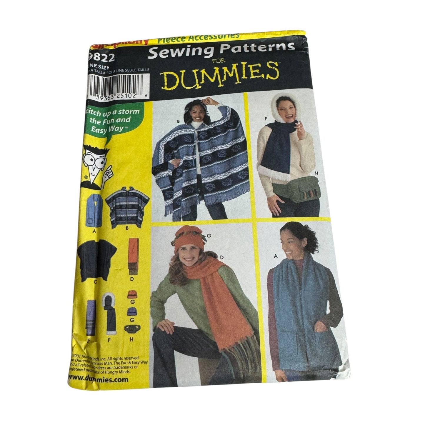 Simplicity Sewing Pattern For Dummies 9822 Fleece Accessories Scarf Poncho Bag