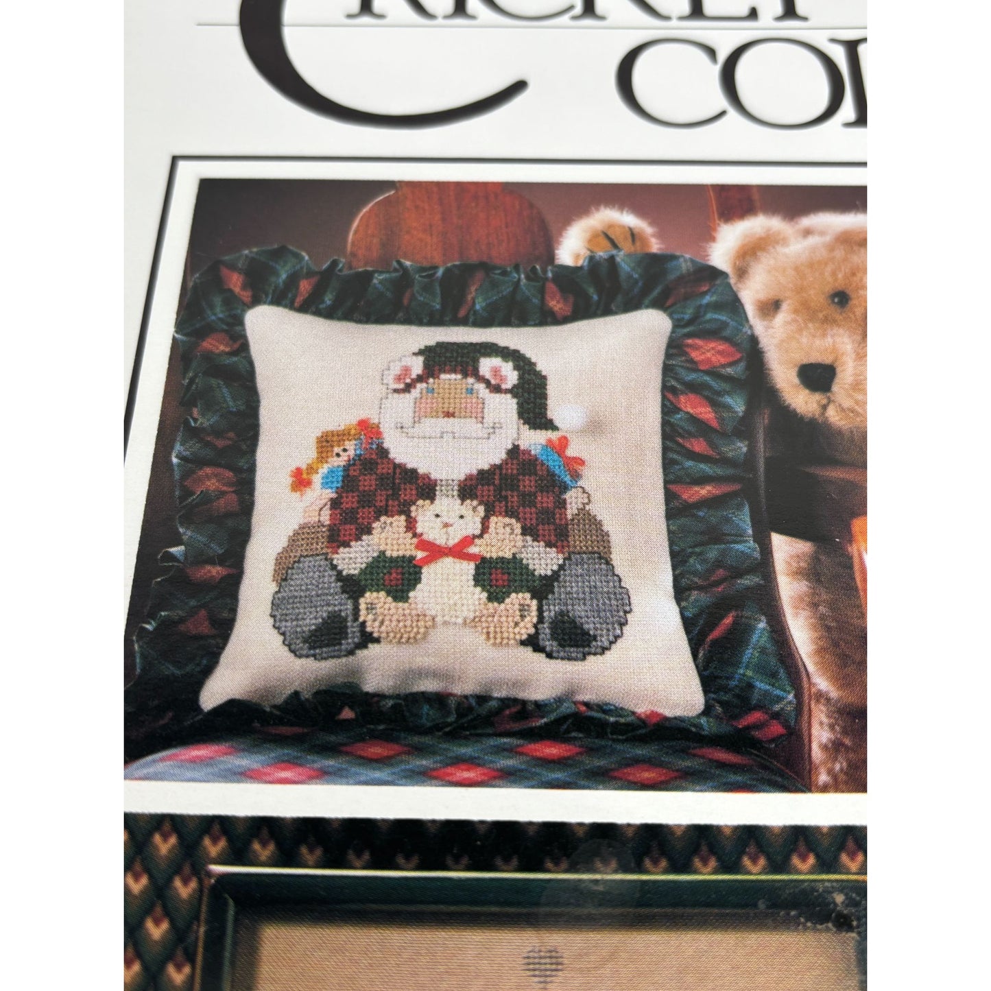 The Cricket Collection Cross Stitch Pattern Gingerbears Christmas Bears Cabin