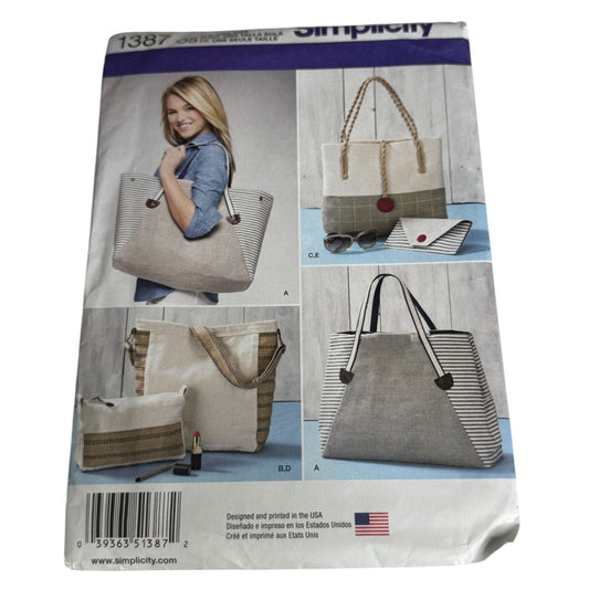 Simplicity Sewing Pattern 1387 Tote Bag Travel Pockets Assorted Sizes Uncut