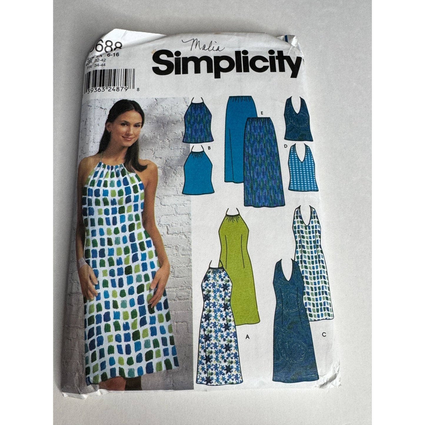 Simplicity Sewing Pattern 9688 Halter Dress Top Skirt Summer Sizes 6-16 Uncut