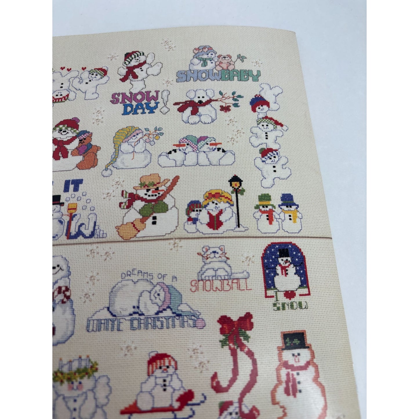 American School of Needlework Cross Stitch Pattern Book 50 Snowmen Linda Gillum