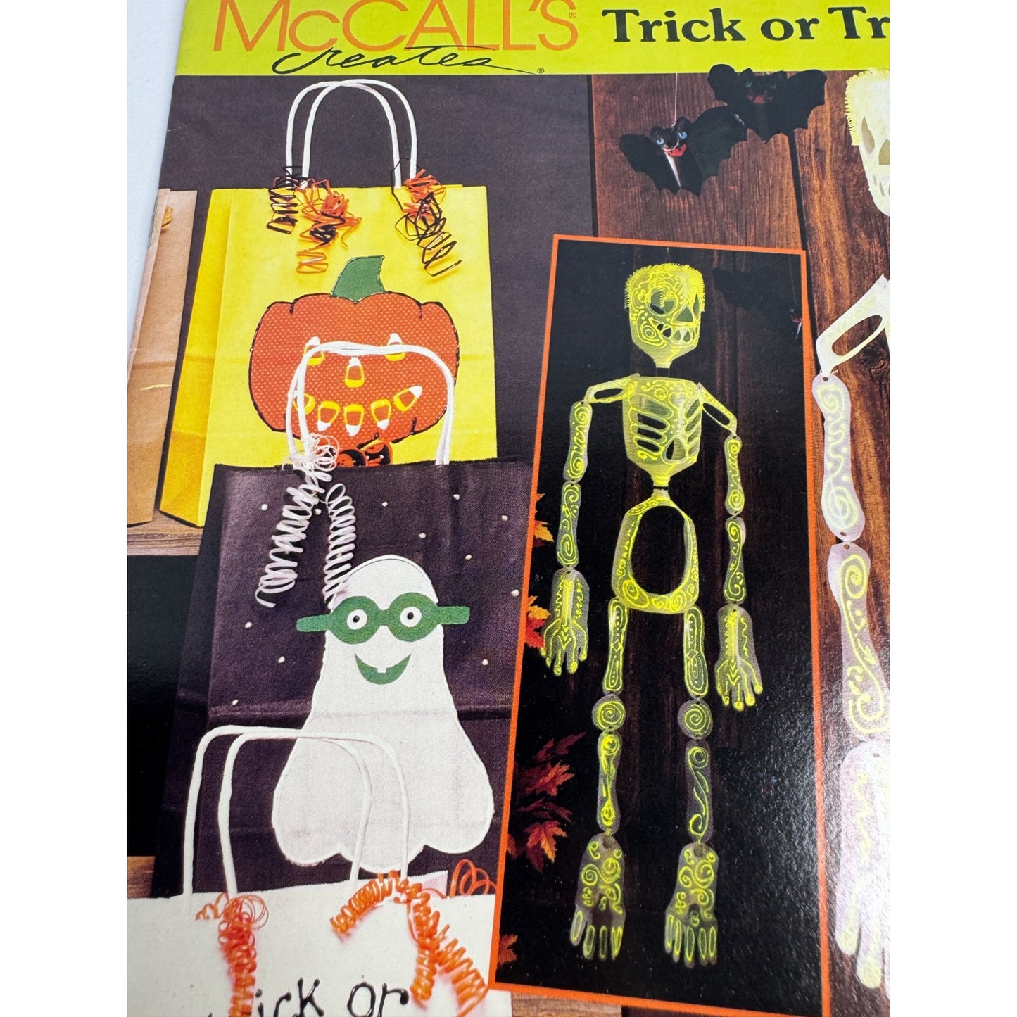 McCalls Create Trick Or Trash Trick or Treat Bag Halloween Skeleton Pattern