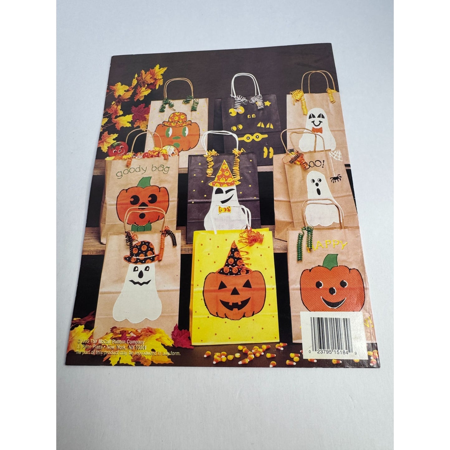 McCalls Create Trick Or Trash Trick or Treat Bag Halloween Skeleton Pattern