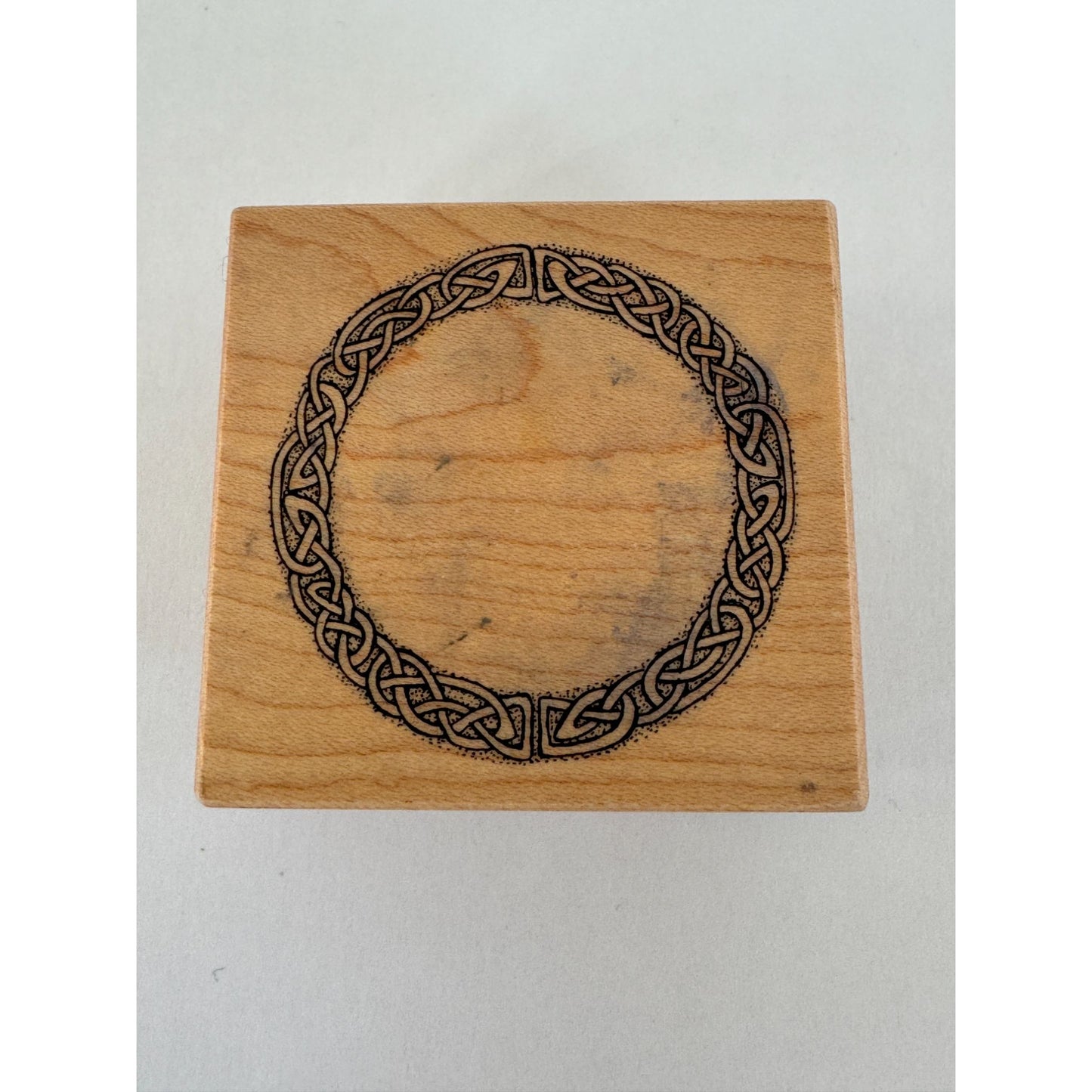 PSX Wood Rubber Stamp Celtic Knot Circle Round Irish Symbol Sailor Knot Braid