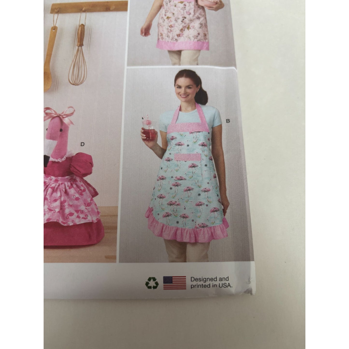 Simplicity Sewing Pattern S9973 Aprons Flamingo Kitchen Decor Plastic Bag Holder